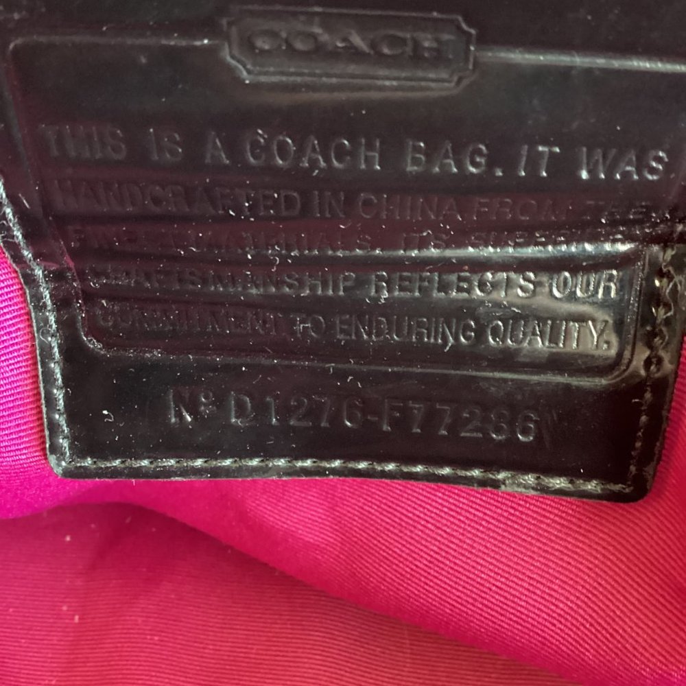 Travel Bag - Picture 3 of 3